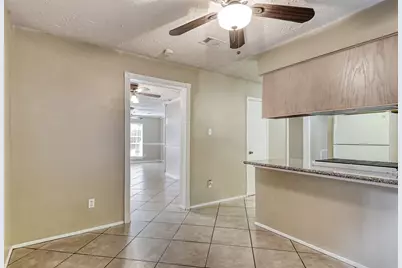 45 Coralberry Road, The Woodlands, TX 77381 - Photo 9