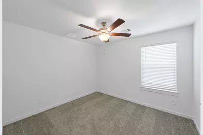 3002 Crown Gate Drive, Houston, TX 77047 - Photo 25