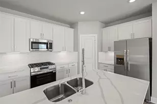 21047 Salt Rock Dr, Cypress, TX 77433 - Photo 17