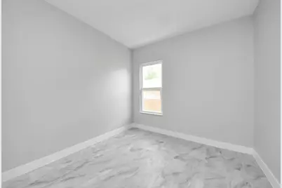 7160 Rook Boulevard, Houston, TX 77087 - Photo 17