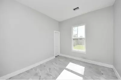 7160 Rook Boulevard, Houston, TX 77087 - Photo 19