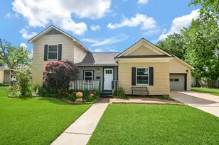 134 4th St, Sugar Land, TX 77498 - Photo 1