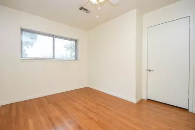 134 4th Street, Sugar Land, TX 77498 - Photo 19