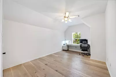 59 Nocturne Woods Place, The Woodlands, TX 77382 - Photo 37
