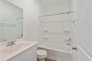 229 Seven Pnes Dr, Conroe, TX 77378 - Photo 11