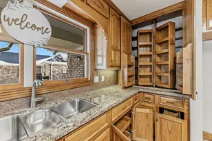 2008 Wickersham Dr, Huntsville, TX 77340 - Photo 39