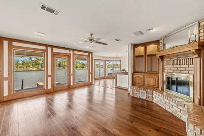 2008 Wickersham Drive, Huntsville, TX 77340 - Photo 9