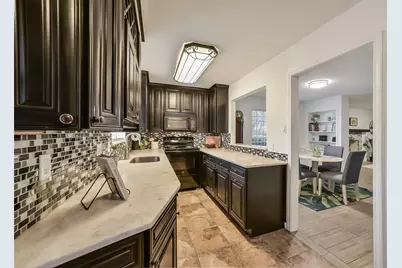 2574 Marilee Lane #1, Houston, TX 77057 - Photo 9