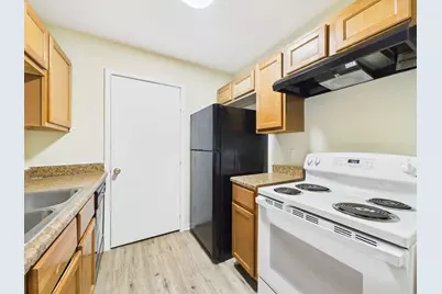 12642 Ashford Meadow Drive #D, Houston, TX 77082 - Photo 5