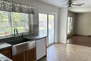 7771 Springville Dr, Houston, TX 77095 - Photo 7