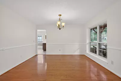 103 Breezy Point Place, The Woodlands, TX 77381 - Photo 7