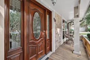 103 Breezy Point Pl, The Woodlands, TX 77381 - Photo 5