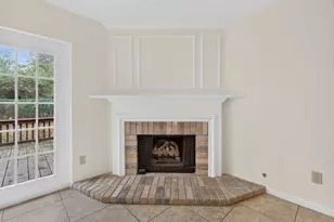 103 Breezy Point Pl, The Woodlands, TX 77381 - Photo 17