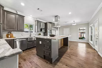 1030 Crossroads Drive, Houston, TX 77079 - Photo 3