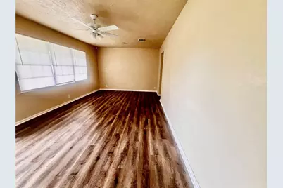 631 Roper Street, Houston, TX 77034 - Photo 9