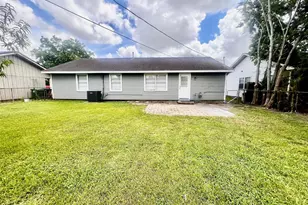 631 Roper St, Houston, TX 77034 - Photo 3
