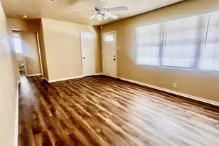 631 Roper St, Houston, TX 77034 - Photo 5