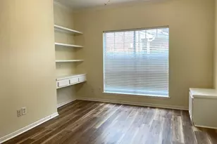 2626 Holly Hall St, Houston, TX 77054 - Photo 5