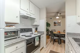 10053 Westpark Dr, Houston, TX 77042 - Photo 15