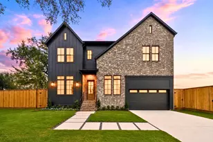 1227 Howard Ln, Bellaire, TX 77401 - Photo 1