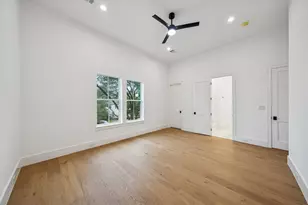 1227 Howard Ln, Bellaire, TX 77401 - Photo 39