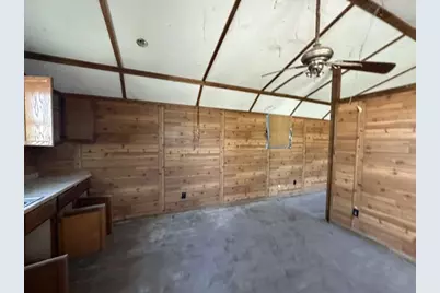 826 Avenue C, Sinton, TX 78387 - Photo 5