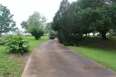 2009 Fm 950, Eagle Lake, TX 77434 - Photo 3