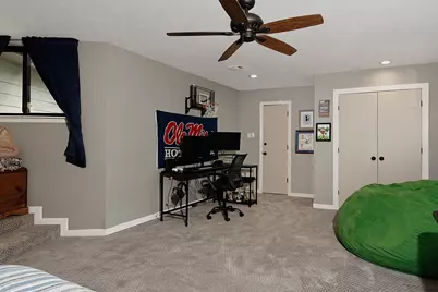 1 Anchor Point Place, The Woodlands, TX 77381 - Photo 35