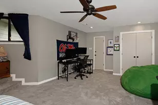 1 Anchor Point Pl, The Woodlands, TX 77381 - Photo 35