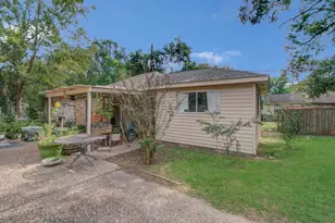 809 Collins St, Richmond, TX 77469 - Photo 21