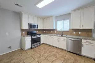 1423 Stone Bluff Dr, Houston, TX 77073 - Photo 7