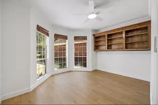 6650 Camptown Cir, Houston, TX 77069 - Photo 15