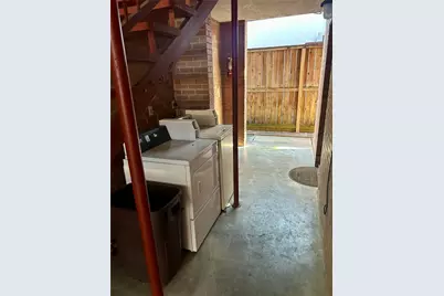 1411 Indiana Street #2, Houston, TX 77006 - Photo 13