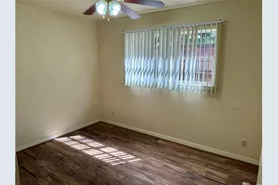 1411 Indiana Street #2, Houston, TX 77006 - Photo 9