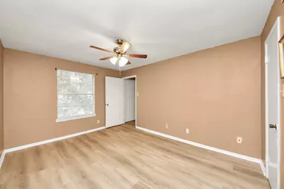 9700 Leawoo Boulevard #1002, Houston, TX 77099 - Photo 33