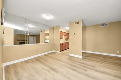 9700 Leawoo Boulevard #1002, Houston, TX 77099 - Photo 13