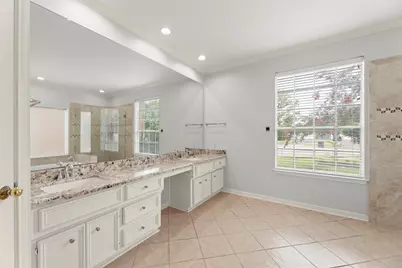 14 Sterling Court, Sugar Land, TX 77479 - Photo 15