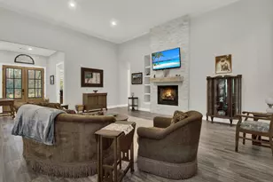 25127 W Tara Plantation Dr, Tomball, TX 77375 - Photo 9