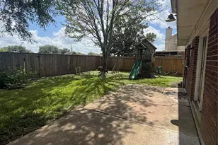 5304 Spring Branch Dr, Pearland, TX 77584 - Photo 15