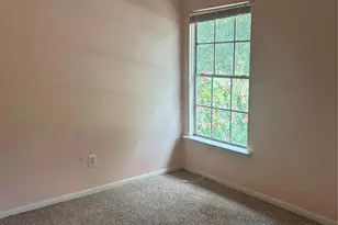 5304 Spring Branch Dr, Pearland, TX 77584 - Photo 11