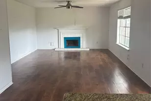 5304 Spring Branch Dr, Pearland, TX 77584 - Photo 3