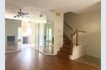 7575 Cambridge Street #1902, Houston, TX 77054 - Photo 3