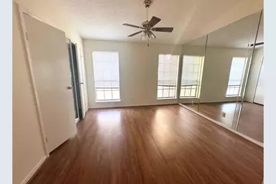 7575 Cambridge Street #1902, Houston, TX 77054 - Photo 5