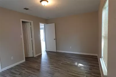 7806 Beckley Street #B, Houston, TX 77088 - Photo 15