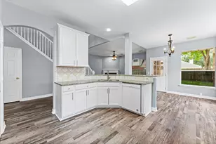 19731 Oakwood Falls Trail, Houston, TX 77084 - Photo 9