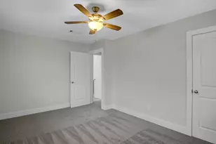 1119 Trowbridge Dr, Houston, TX 77062 - Photo 23