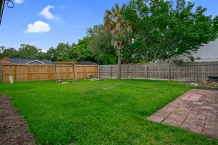 1119 Trowbridge Dr, Houston, TX 77062 - Photo 37