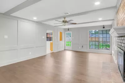 1119 Trowbridge Drive, Houston, TX 77062 - Photo 13