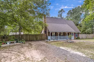 1512 County Rd 3709, Splendora, TX 77372 - Photo 5