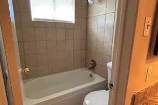 811 Whispering Pine Dr, Missouri City, TX 77489 - Photo 13